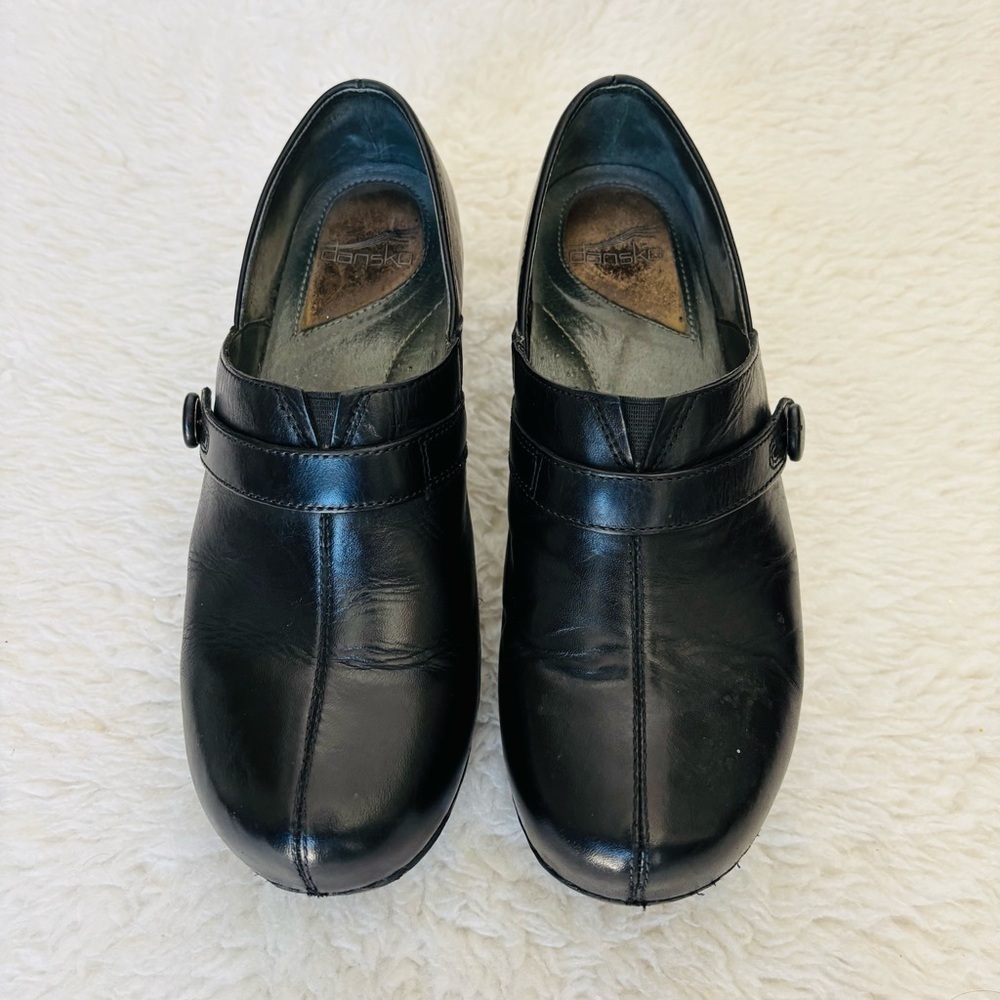Dansko Black Leather Slip-On Clogs - Picture 5 of 13